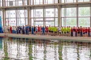 Пловцы Спортивной школы олимпийского резерва «Поморье» завершили спортивный сезон «Белыми ночами»