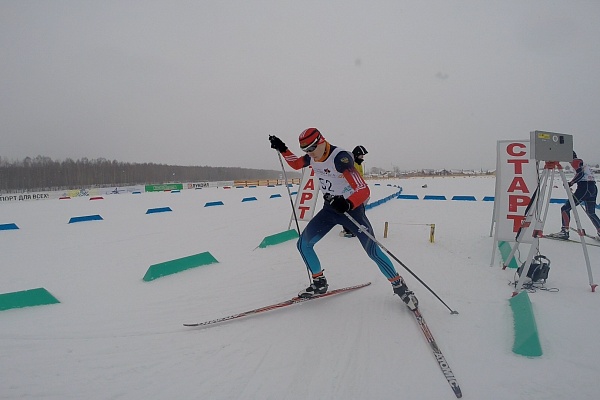 03 февраля в д. Кононовская состоялся первый соревновательный день Первенства СЗФО по лыжным гонкам
