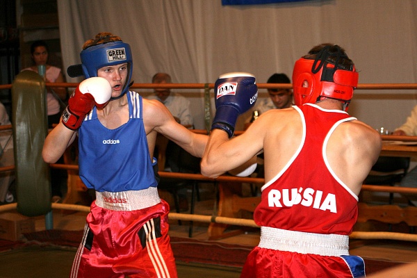 С 17 по 22 мая в городе Череповце прошло первенство Северо – Западного Федерального округа России по боксу среди юниоров